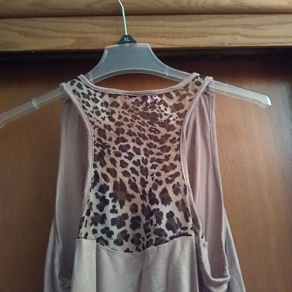 *Final Sell Price* Rainbow Tank Top - Picture 2 of 5